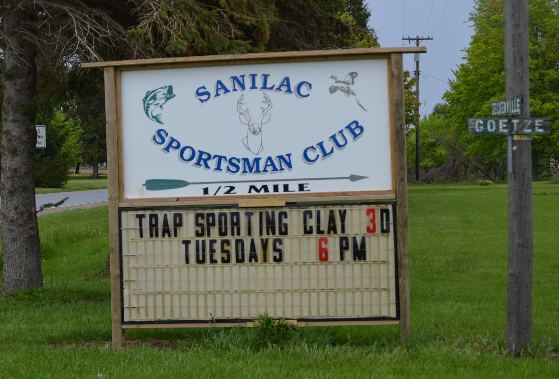 Sanilac Sportsman's Club road sign